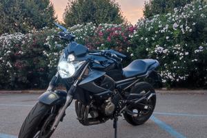 Yamaha XJ6 2009