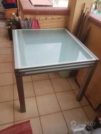 Tavolo cucina allungabile