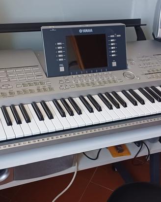 Yamaha TYROS 2