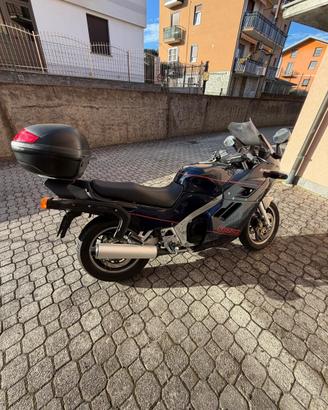Suzuki GSX F1100