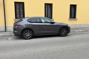 Stelvio 2.2 TD 210 CV AT8 Q4 Lusso