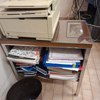 Tavolinetto da ufficio