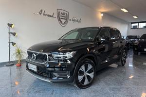 Volvo XC40 1.5 t2 Momentum Uniprop Stupenda
