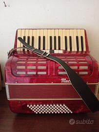 72 bassi lll/lV Funzionante con custodia usata