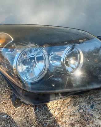 Fari anteriori Opel Astra h wagon 