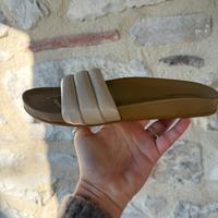 BEATRICE VALENZUELA N.37