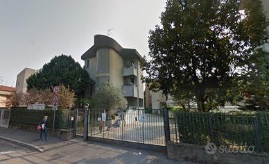 Posto letto in camera doppia a Monza