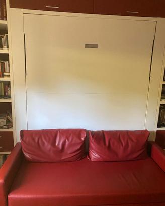 Letto matrimoniale a scomparsa della Molteni