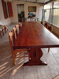 Tavolo in legno + sedie