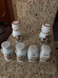 Set contenutori in ceramica per spezie sale e pepe