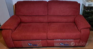 DIVANO 3 POSTI
