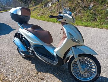 Piaggio Beverly 300