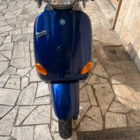 Piaggio vespa et2 50 come nuova 5000 km