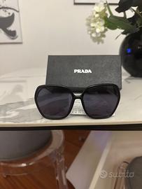 Occhiali Prada da sole donna