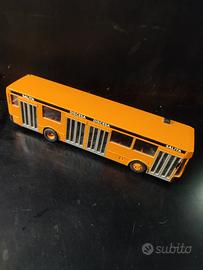 Old Cars Iveco Effeuno 1/43
