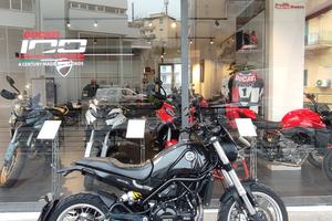 Benelli Leoncino 500 Trail