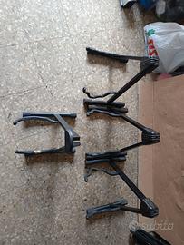 4 supporti per chitarra o bassi