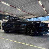 Ford Mustang GT 5.0 V8