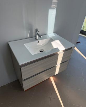 Mobile Bagno Sospeso con Lavabo e Rubinetto