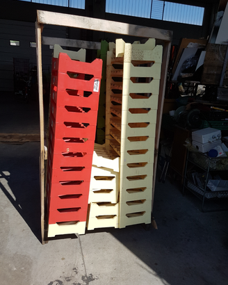 Casse porta bottiglie in plastica in orizzontale
