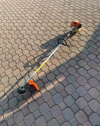 Decespugliatore stihl