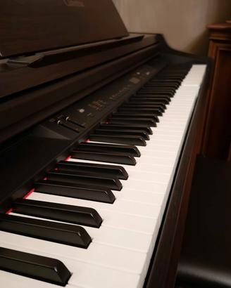 Pianoforte Yamaha Clavinova CLP-840 – Come nuovo