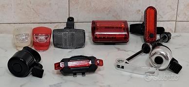 ACCESSORI BICICLETTA + LUCI RICARICABILI