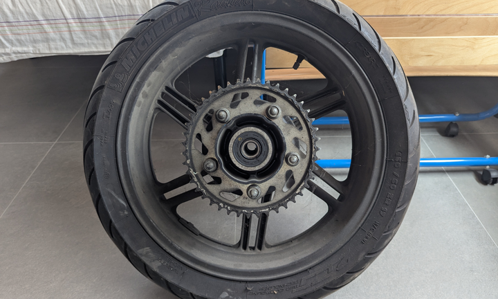 Cerchio posteriore Honda CBF600 CBF 600 2004