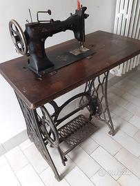 macchina da cucire antica