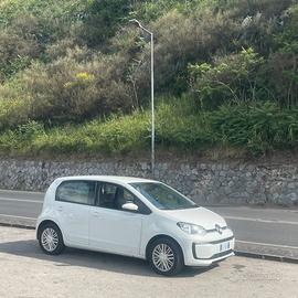 Volkswagen Up  full optional