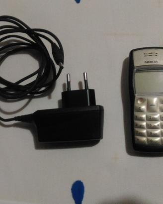 Cellulare primo modello