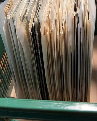 Unknown 12” vinyl records stock
