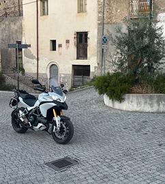 Ducati Multistrada 1200s