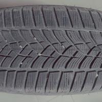   quattro pneumatici invernali. 