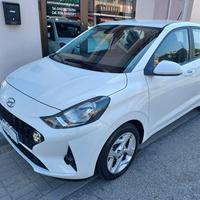 HYUNDAI - i10 - 1.0 MPI Connectline