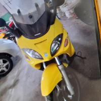 Scooter Piaggio X9 500