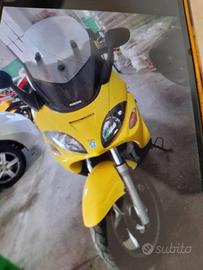 Scooter Piaggio X9 500