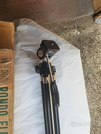 CAVALLETTO TREPPIEDI