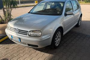 Golf 4