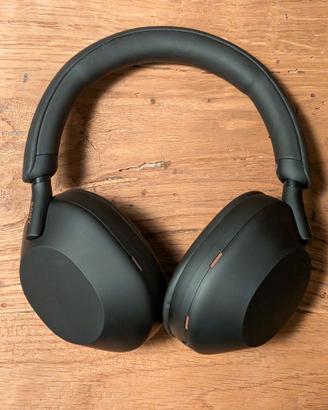 Sony WH-1000XM5