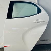 Porta posteriore sinistra Toyota Yaris
