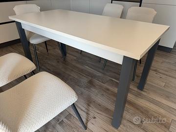 Tavolo da cucina