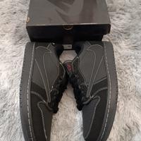 Scarpe Nike Travis Scott numero 42