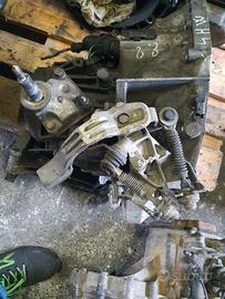 cambio manuale 5 marce 2.2 sigla 4hw