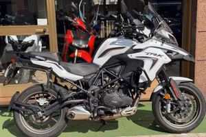 Benelli TRK 502 tua a soli 56€ al mese