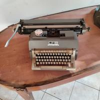macchina da scrivere