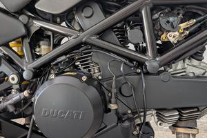 Monster 695 del 2006 perfetta 18.000km