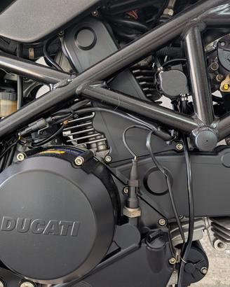 Monster 695 del 2006 perfetta 18.000km