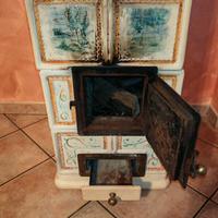 Stufa in ceramica di Castellamonte