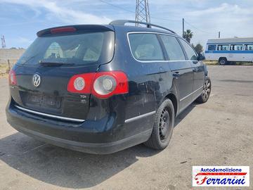 Vw passat variant 3c5 1.9 tdi 105cv ricambi